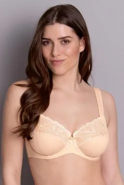 Anita Since 1886 Komfort-BH Lucia 8 Anita Since 1886 Komfort-BH Lucia -Bademode Elegant magasin Anita Komfort BH Lucia 5822 774 light powder 02 1280x1280