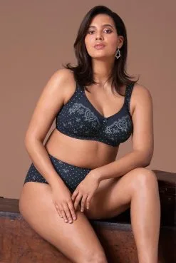 Anita Since 1886 Taillenslip+ Belvedere -Bademode Elegant magasin Anita Taillenslip Belvedere 1387 390 deep blue 03 1280x1280