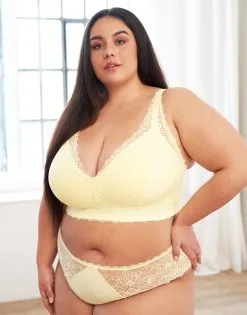 SugarShape String "Suki" Vanilla -Bademode Elegant magasin sugarshape bralette string suki vanilla front editorial single bhs 95 117 5 hs full 1