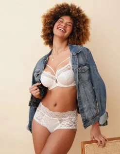 SugarShape High-Panty "Eliana Satin" Powder -Bademode Elegant magasin sugarshape high panty eliana satin powder front editorial single full 1