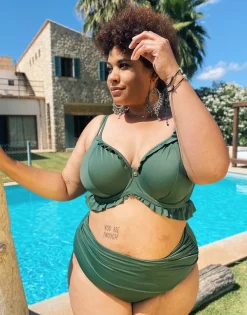 SugarShape Bikini-High-Waist-Panty "Valencia Classic" Olive -Bademode Elegant magasin sugarshape highwaist panty valencia olive front editorial single full 37