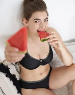 SugarShape Panty "Olivia" 17 SugarShape Panty "Olivia" -Bademode Elegant magasin sugarshape panty olivia front editorial single full 1