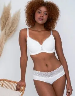 SugarShape Panty "Pure Lace" Ivory 7 SugarShape Panty "Pure Lace" Ivory -Bademode Elegant magasin sugarshape panty pure lace ivory front editorial single full 1 neu