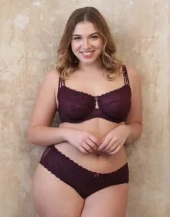 SugarShape Panty "Sienna" Plum 18 SugarShape Panty "Sienna" Plum -Bademode Elegant magasin sugarshape panty sienna plum front editorial single full 1