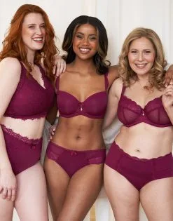 SugarShape String "Clara" Bordeaux 16 SugarShape String "Clara" Bordeaux -Bademode Elegant magasin sugarshape schalen bh string clara bordeaux front editorial tripple full 1