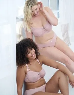 SugarShape Panty "Sienna" Rose -Bademode Elegant magasin sugarshape sienna altrose editorial double 1