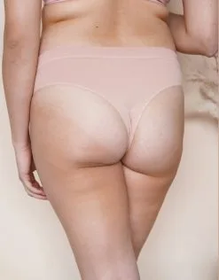 SugarShape String "Cotton Basic" Cappuccino 11 SugarShape String "Cotton Basic" Cappuccino -Bademode Elegant magasin sugarshape string basic cotton cappuccino back editorial single crop 2