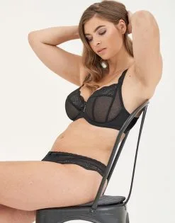 SugarShape String "Clara" Black -Bademode Elegant magasin sugarshape string clara black front editorial single full 3