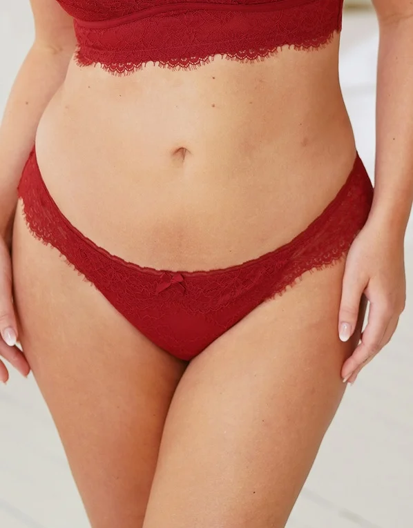 SugarShape String "Emilia" Burgundy 3 SugarShape String "Emilia" Burgundy