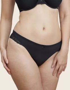 SugarShape String "Lucy" Black