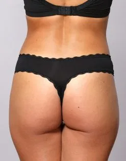 SugarShape String "Pure Basic" Black -Bademode Elegant magasin sugarshape string pure basic black back packshot model darkgrey single crop 1