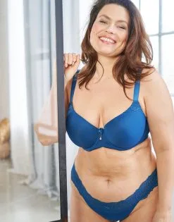 SugarShape String "Pure Lace" Ocean 11 SugarShape String "Pure Lace" Ocean -Bademode Elegant magasin sugarshape string pure lace ocean front editorial single full 3