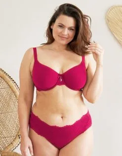 SugarShape String "Lucy" Raspberry -Bademode Elegant magasin sugarshape string spacer bh lucy raspberry front editorial single bhs 85 102 5 hs 120 full 2