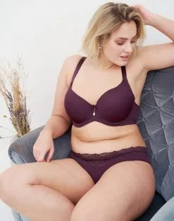 SugarShape Panty "Pure Lace" Maroon -Bademode Elegant magasin sugarshape t shirt bh panty pure lace maroon front editorial single bhs 80 97 5 hs 110 full 2
