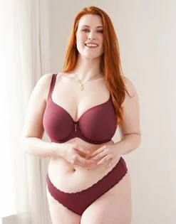 SugarShape String "True" Port -Bademode Elegant magasin sugarshape t shirt bh string true port front editorial single bhs 90 107 5 hs 115 full 8