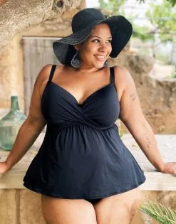 SugarShape Tankini-Top "Nizza" Black -Bademode Elegant magasin sugarshape tankini top nizza front editorial single crop 2